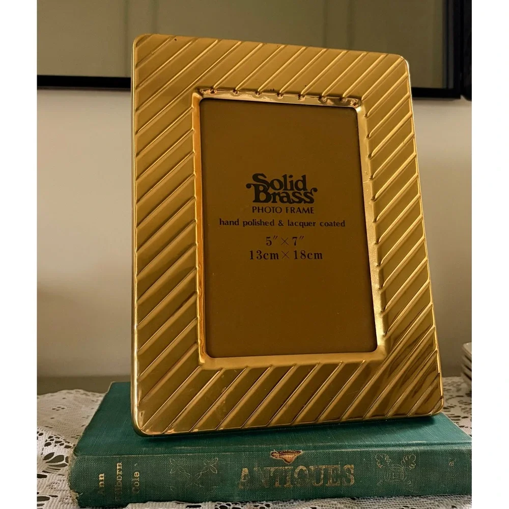 Vintage Solid Brass 5x7 Picture Frame Ribbed Diagonal Gold Hollywood Regency